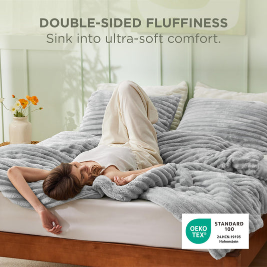 Bedsure gros plan texture rayée montrant douceur et élégance