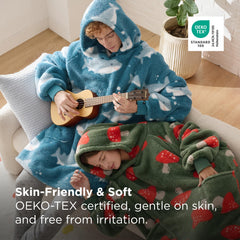 Bedsure femme portant la wearable blanket debout illustrant liberté de mouvement