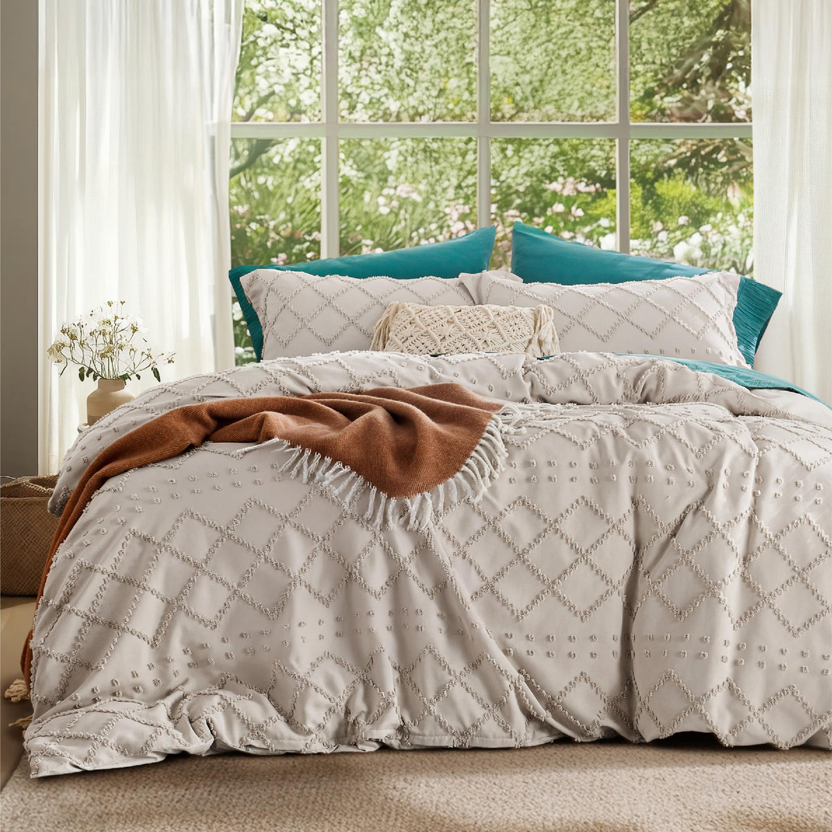 Bedsure housse de couette face avant beige montrant le motif boho et un rendu élégant