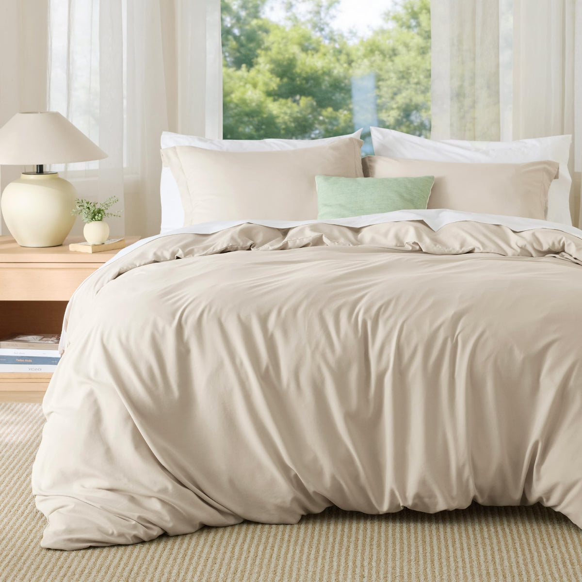 Bedsure housse de couette face avant beige, finition soignée pour un lit élégant