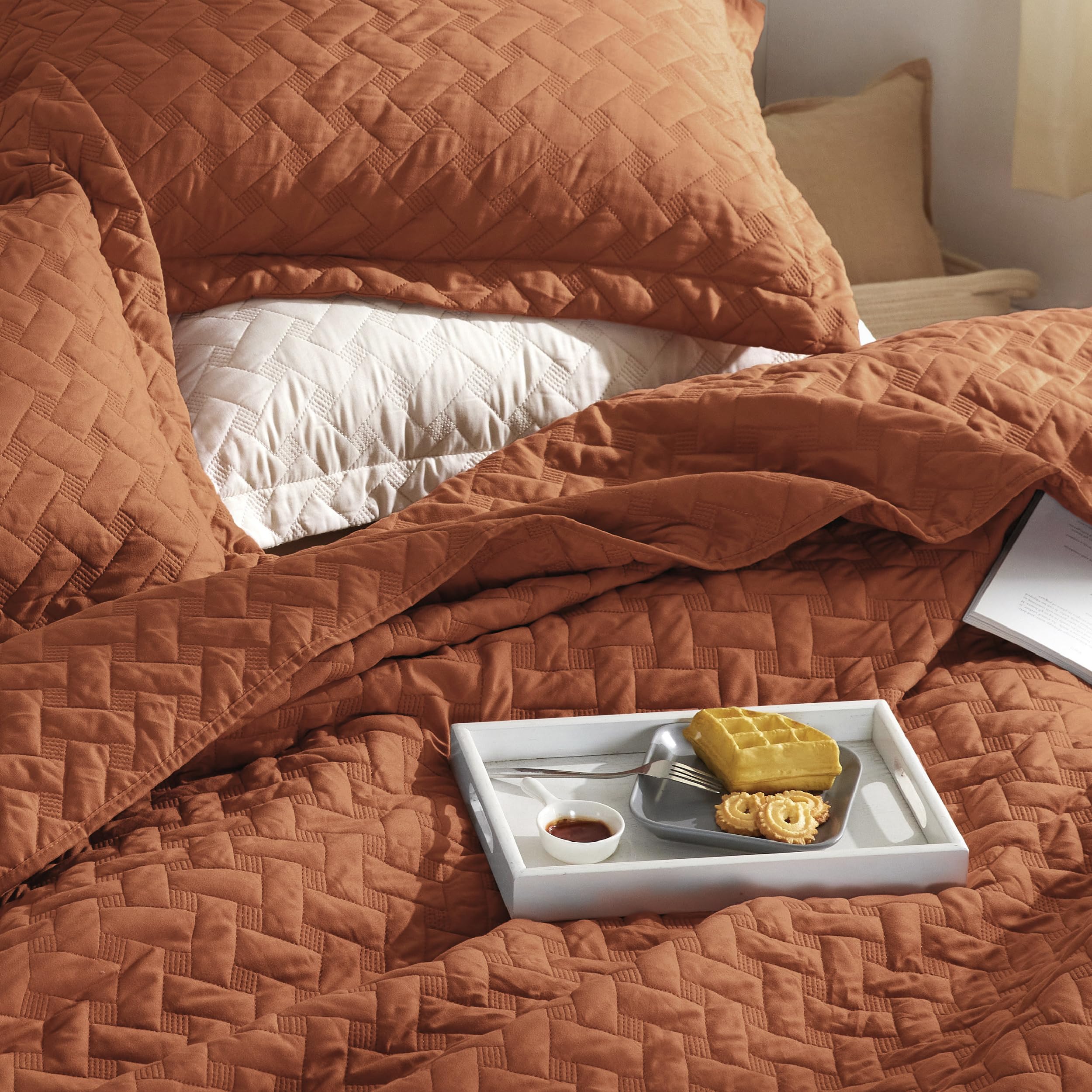 Bedsure texture microfibre brossée douce pour confort et toucher non bruissant