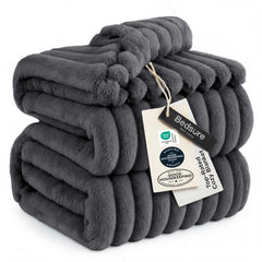Bedsure plaid plié vue frontale, confort immédiat pour la chambre