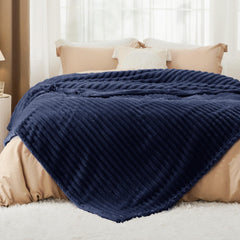Bedsure plaid étalé sur lit king size pour couverture complète et esthétique