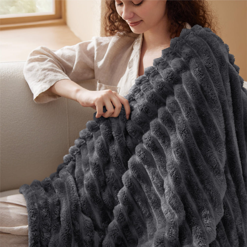 Bedsure plaid étalé sur lit simple pour usage quotidien décoratif
