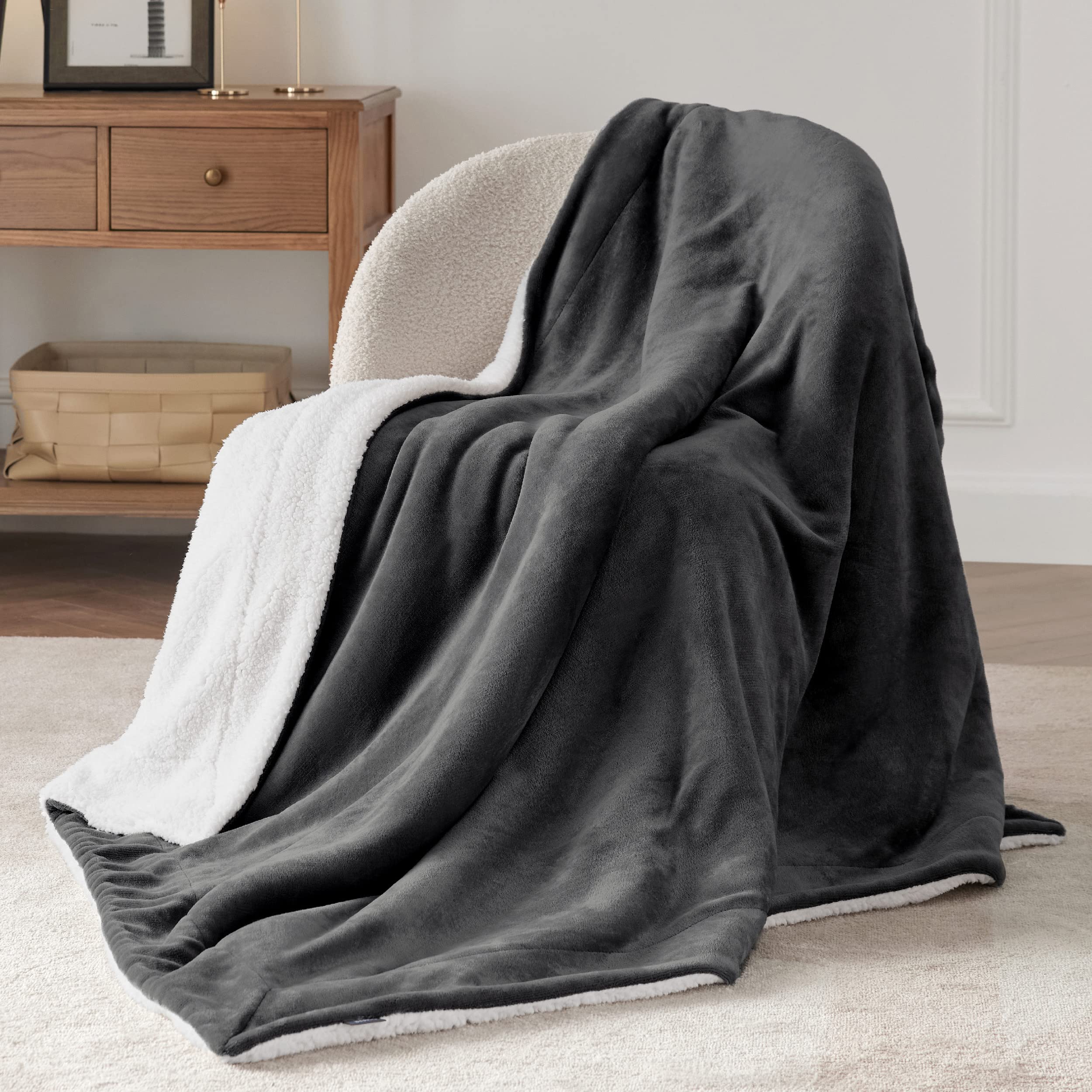 Bedsure plaid twin couture renforcée garantissant durabilité