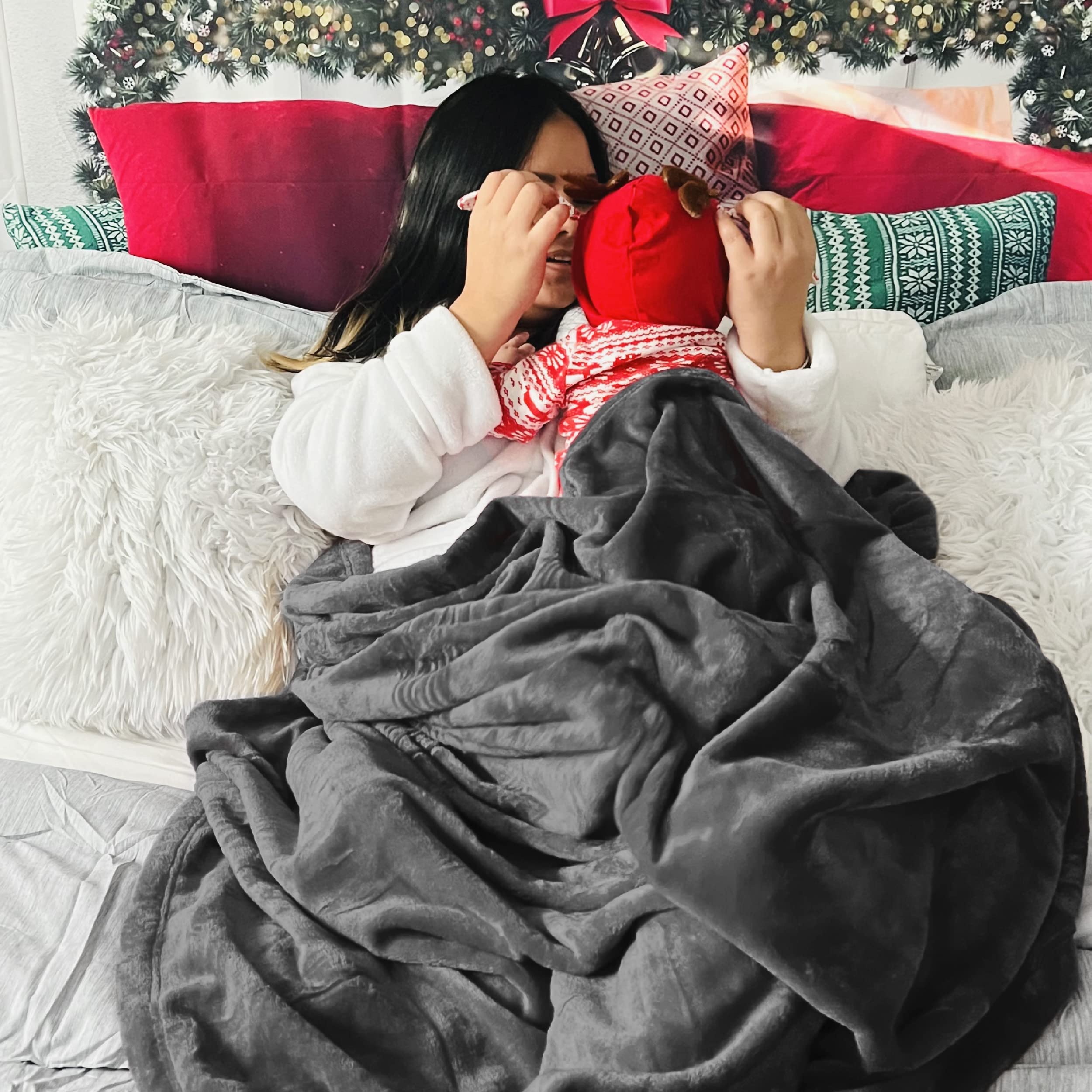 Bedsure plaid utilisé sur canapé, confort familial immédiat