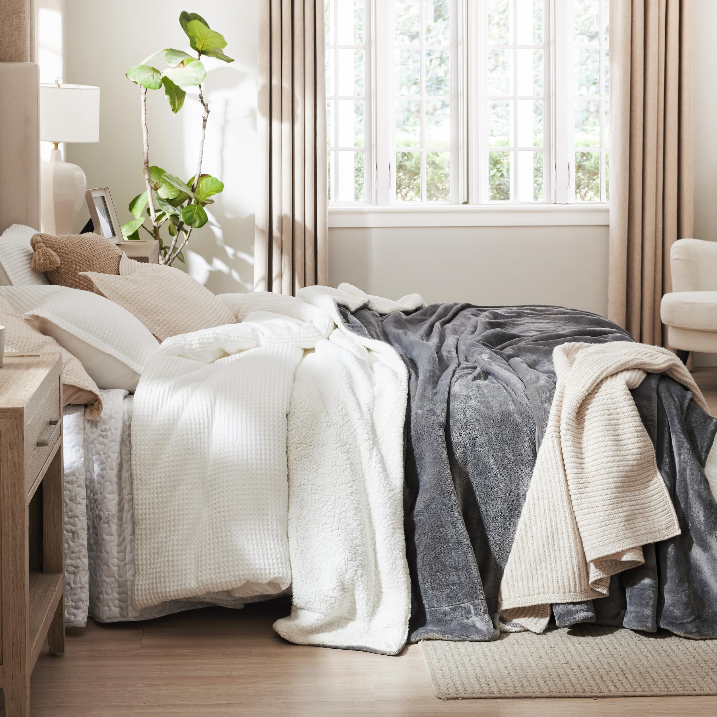 Bedsure plaid dans chambre stylée améliorant l'ambiance cosy