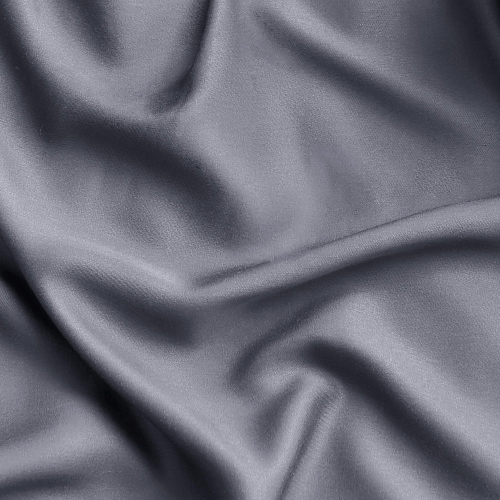 Bedsure draps à côté d'objets pour comparaison d'échelle et mesure