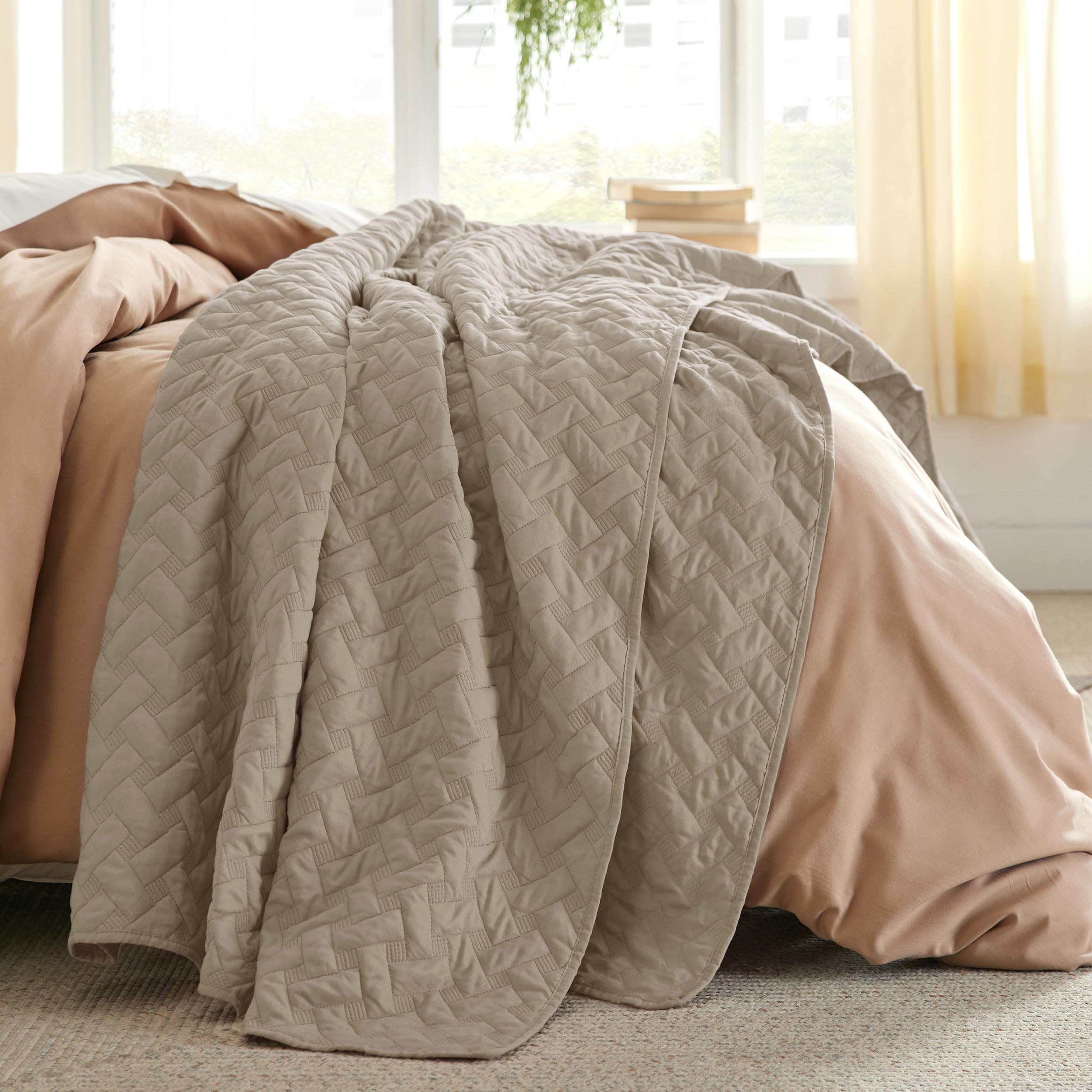 Bedsure taies incluses disposées montrant ensemble coordonné pratique