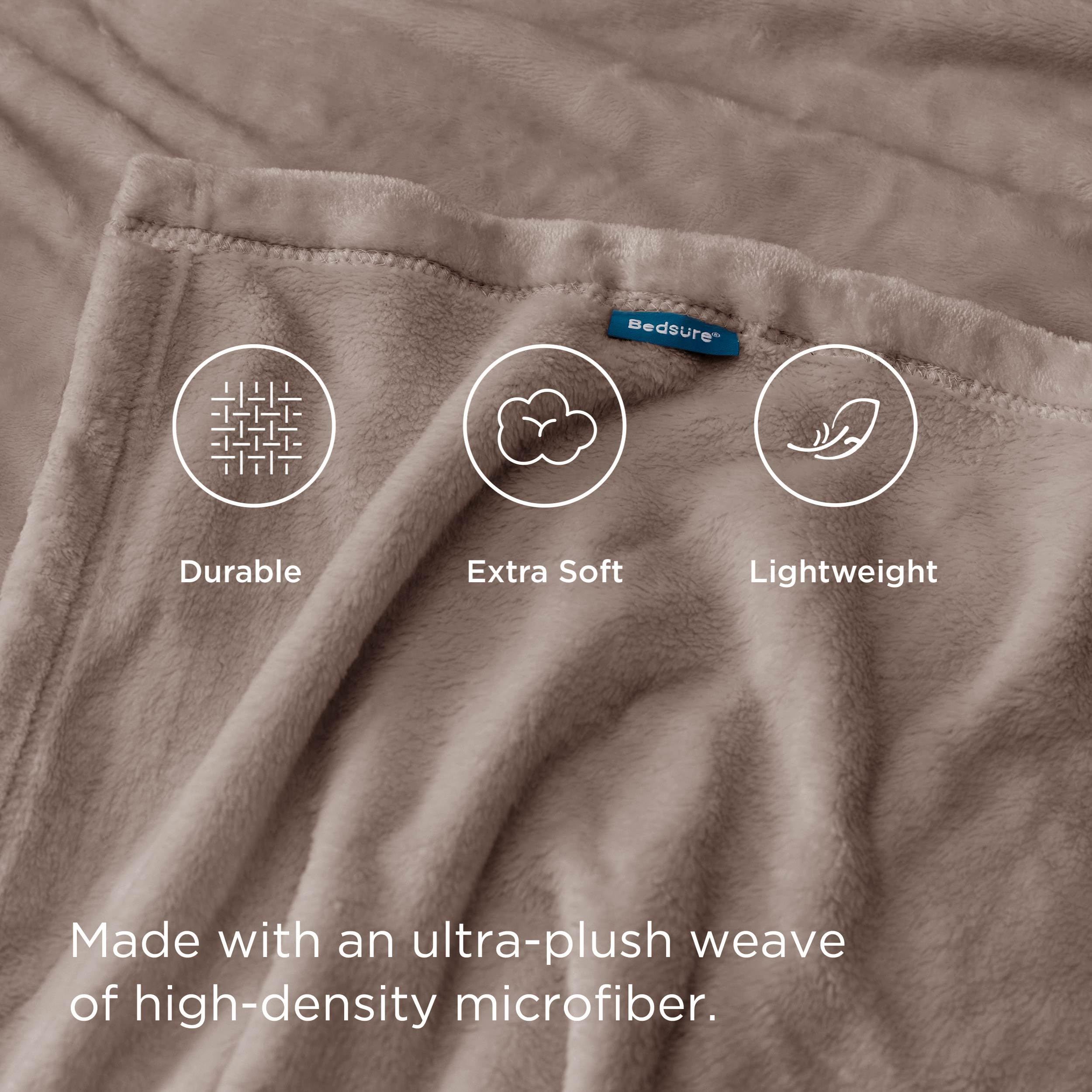 Bedsure couverture utilisée sur canapé pour confort familial immédiat