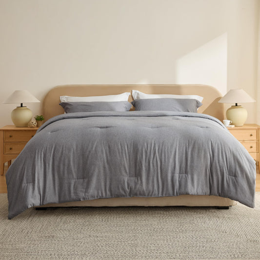 Bedsure taies assorties en gris montrant harmonie et finition soignée