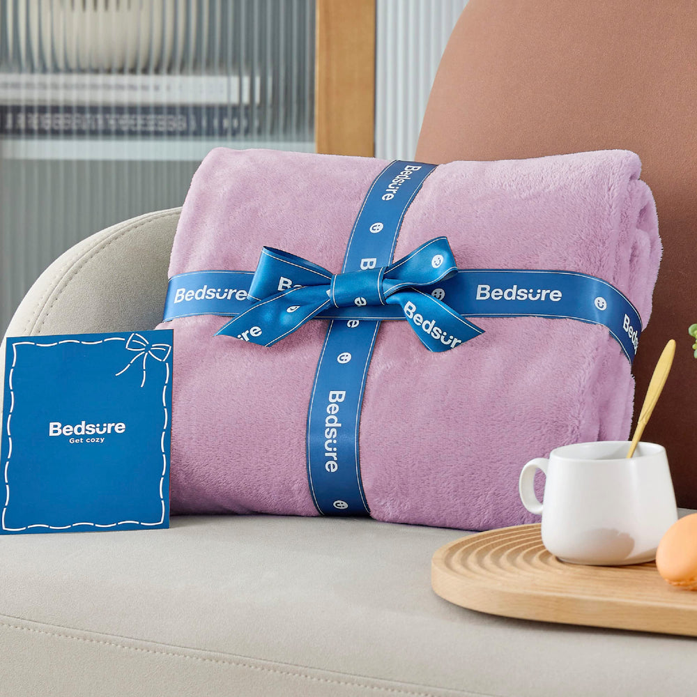 Bedsure couverture à côté d'un mètre pour comparer les 108x90 pouces