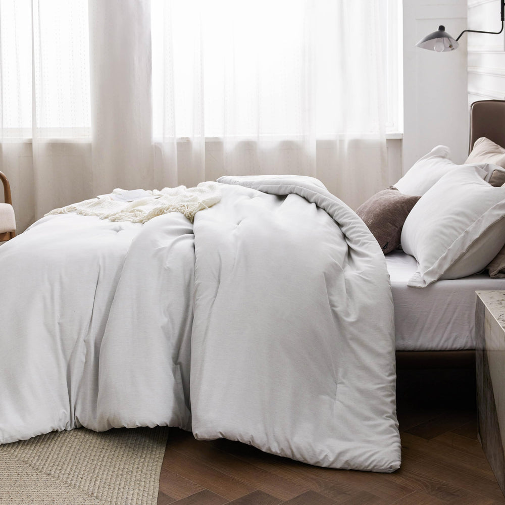 Bedsure gros plan texture microfibre brossée pour douceur et chaleur