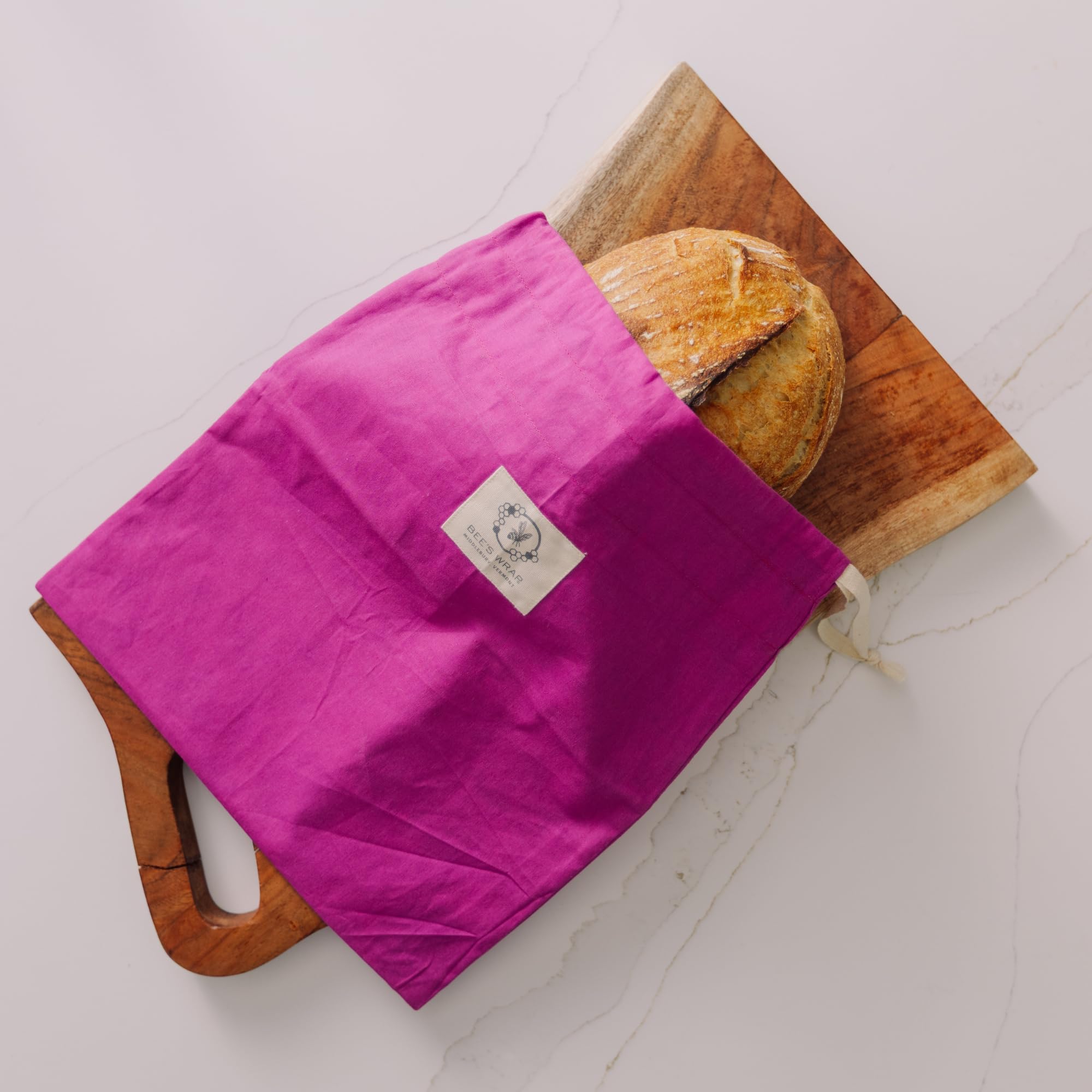Bee's Wrap sac contenant pain tranché conservant mie moelleuse