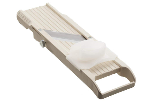 Benriner mandoline face ivoire montrant design compact et gain de temps