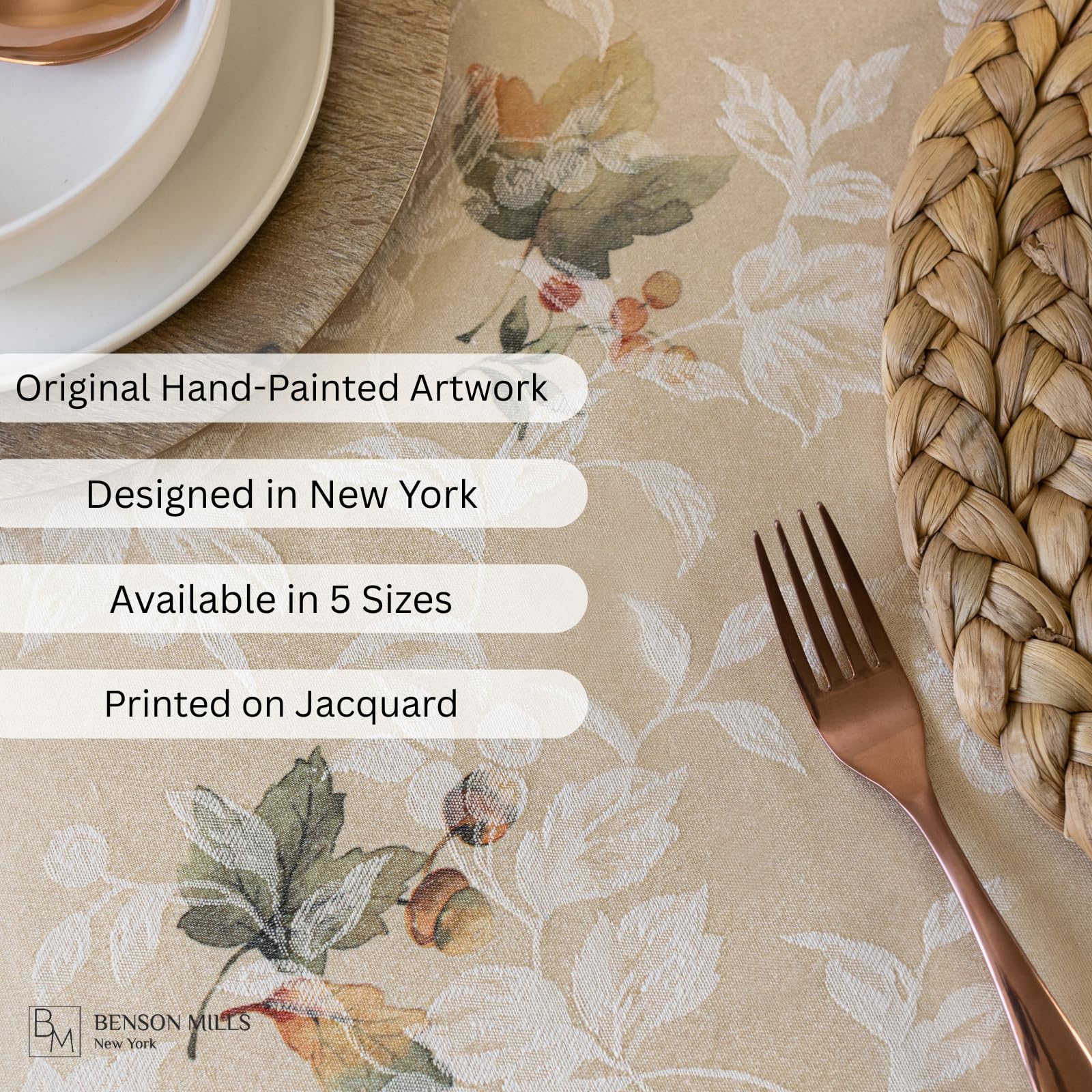 Benson Mills nappe dressée sur table illustrant ambiance de fête
