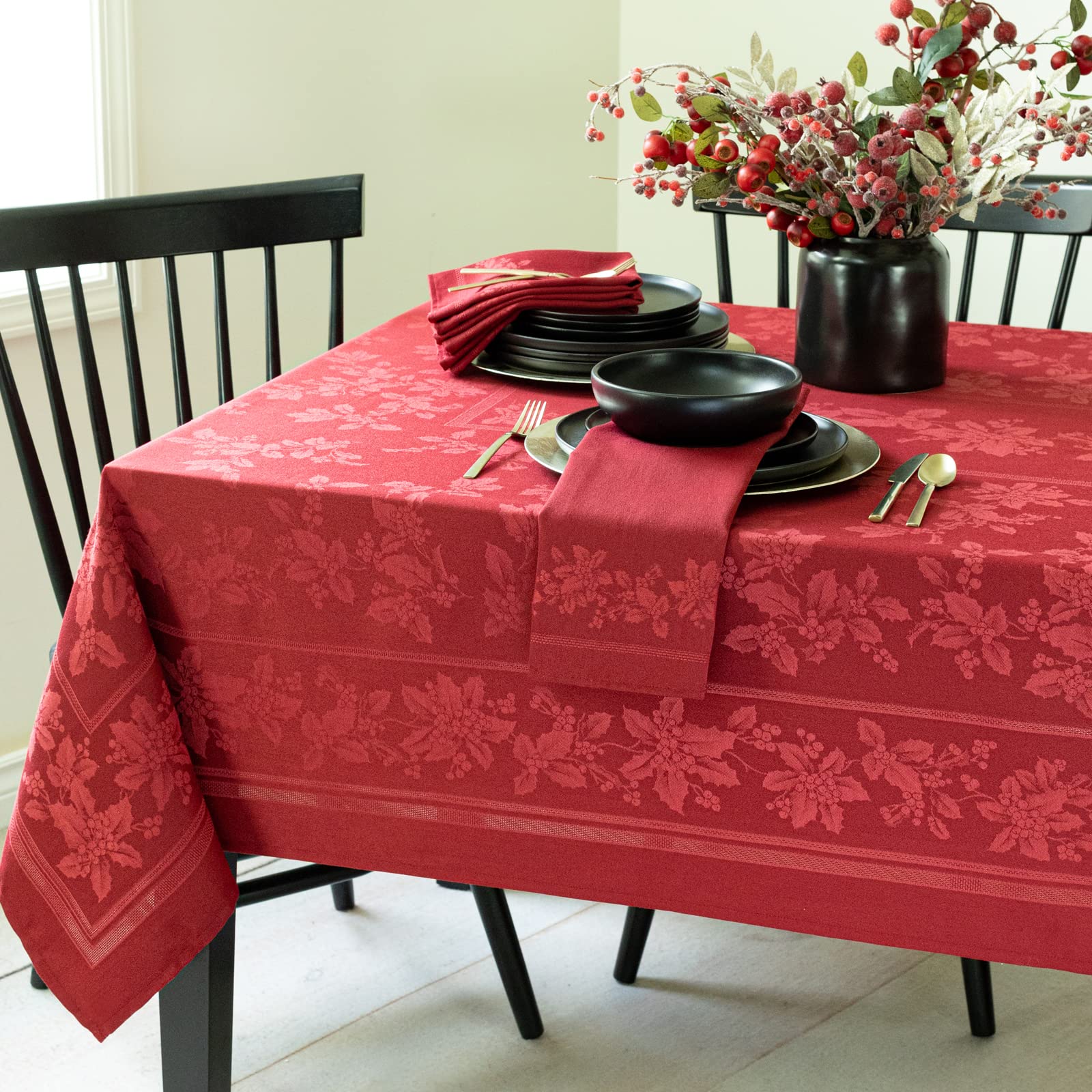 Benson Mills motif jacquard de houx et baies, finition riche