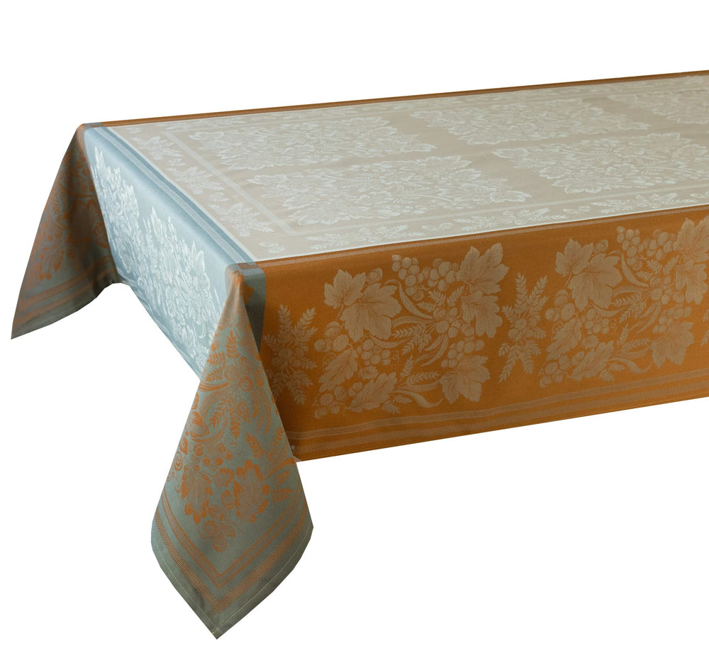 Benson Mills nappe à l'échelle montrant dimensions 60" x 120" pratiques