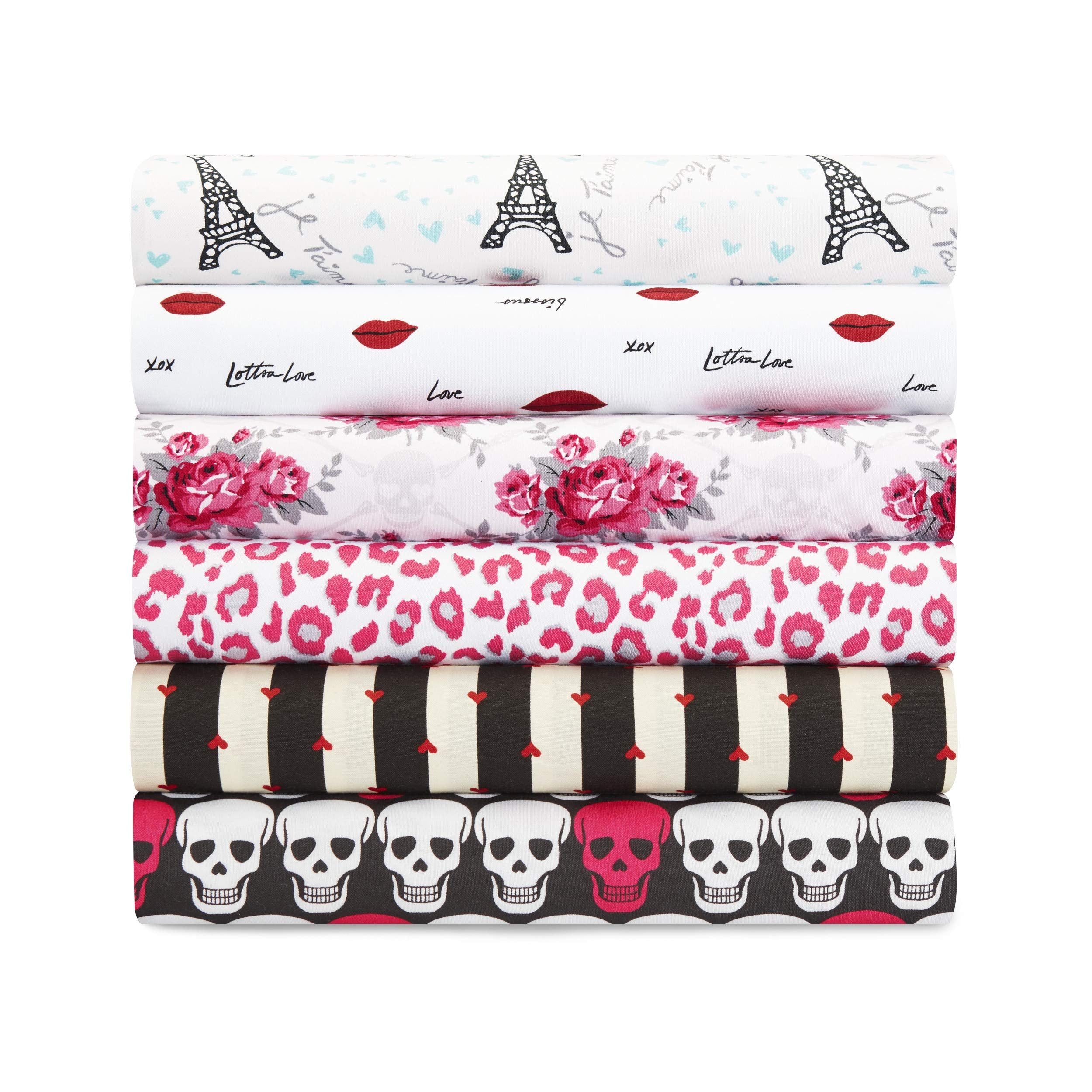Betsey Johnson lit aménagé montrant l'effet décoratif dans une chambre moderne