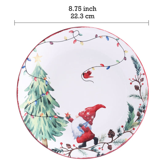 Bico gros plan sur le motif gnome en céramique mettant en valeur la finition et la couleur