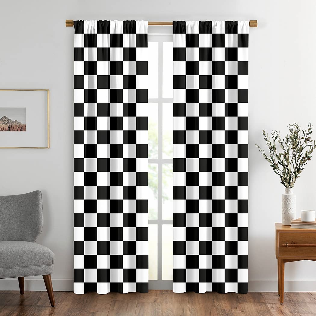 BigLixhgg rideaux damier vue face crée un point focal élégant