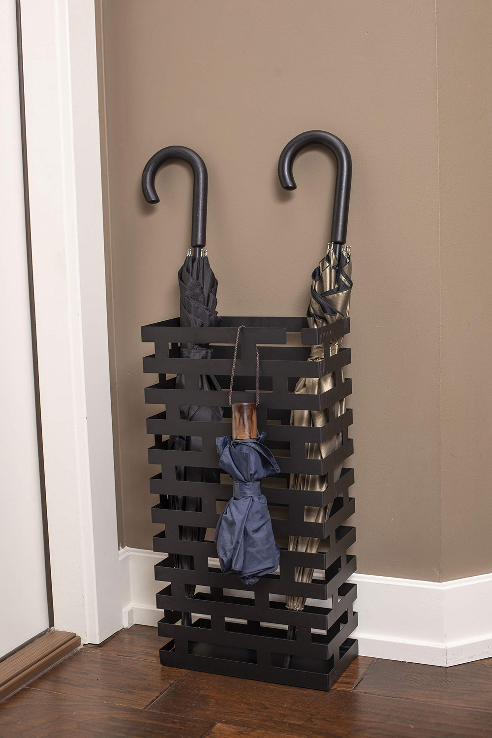 BIRDROCK HOME gros plan base stable, solidité et maintien sécurisés
