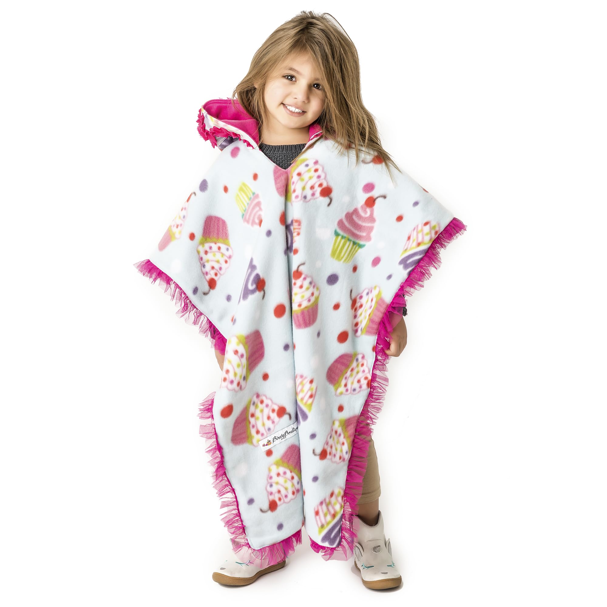 Birdy Boutique poncho devant emballé montrant motif cupcake et protection pratique