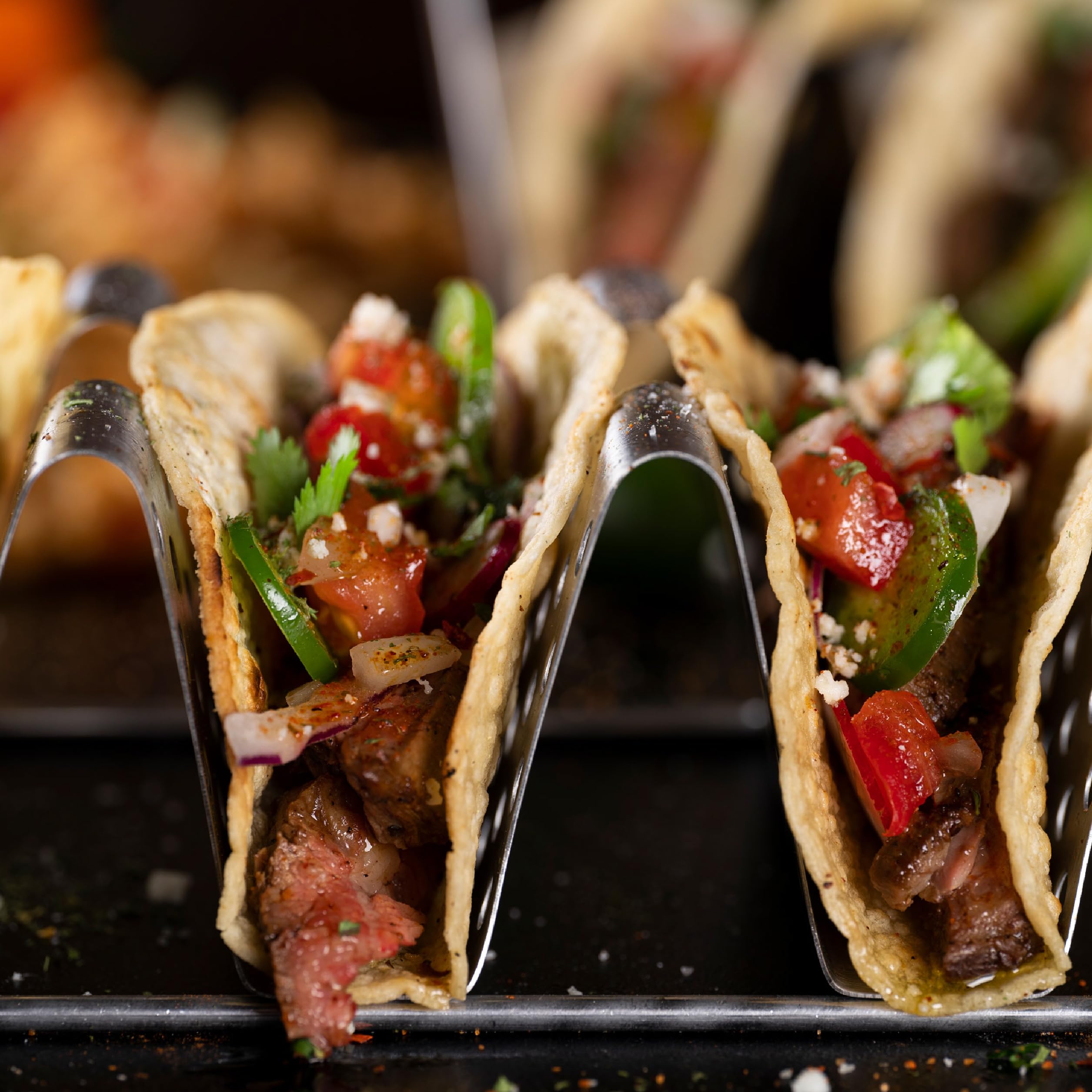 BLACKSTONE porte-tacos échelle taille comparaison, montre capacité et encombrement compact