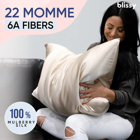 Blissy gros plan du tissu soie 22 Momme, texture lisse pour moins de frottements