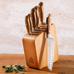 bloomhouse détail manche en bois d'olivier montrant grain et durabilité