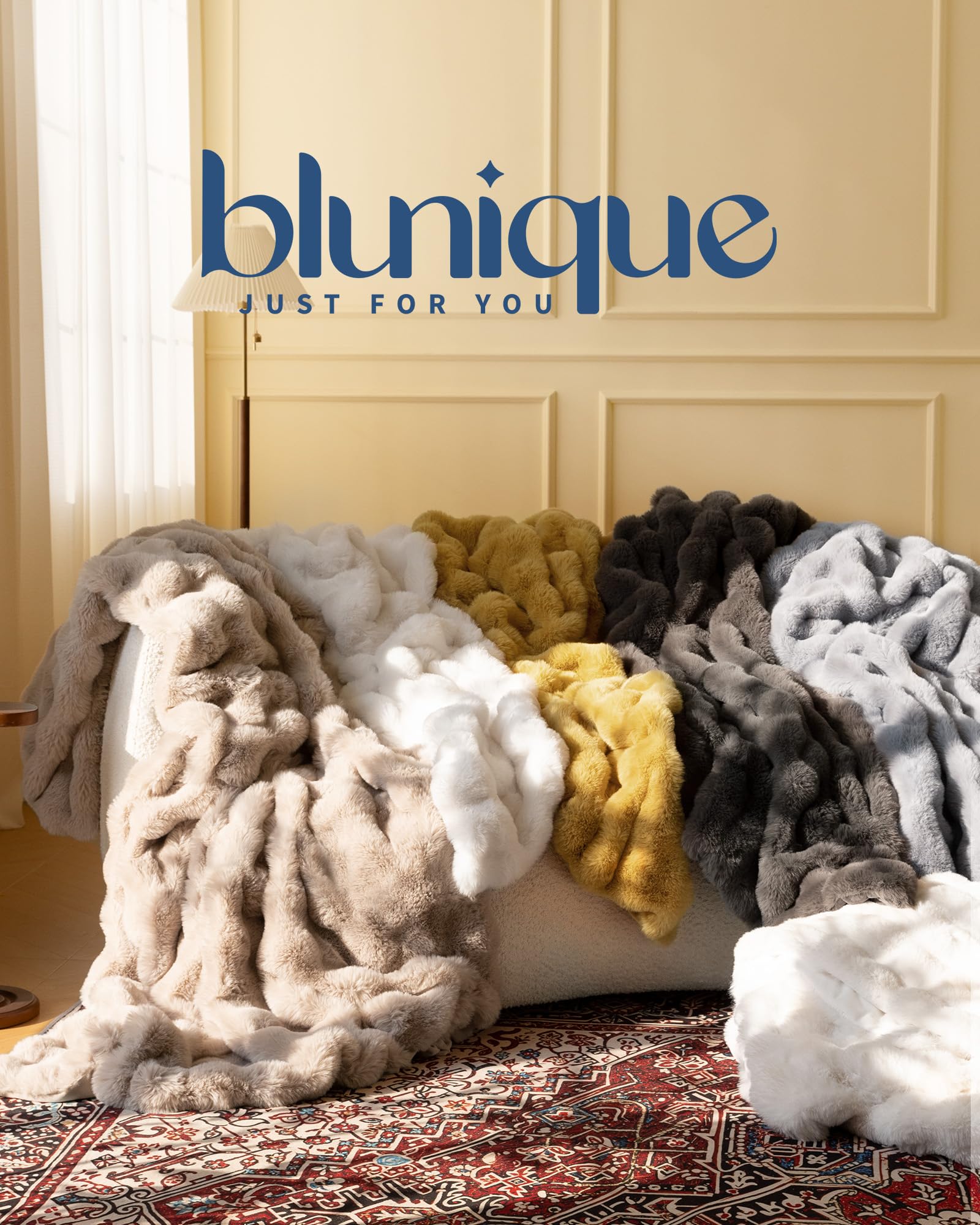 blunique texture vagues haut-bas montrant motif décoratif et relief