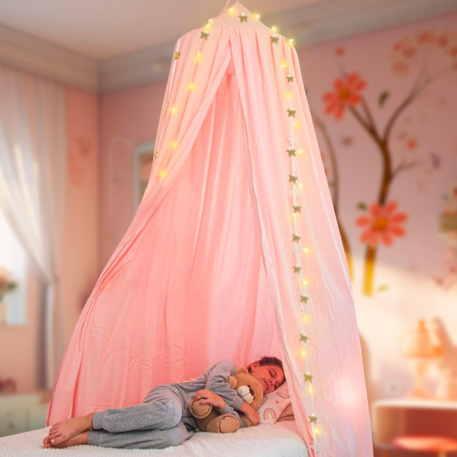 Bollepo voile de lit face avant rendant la chambre féérique