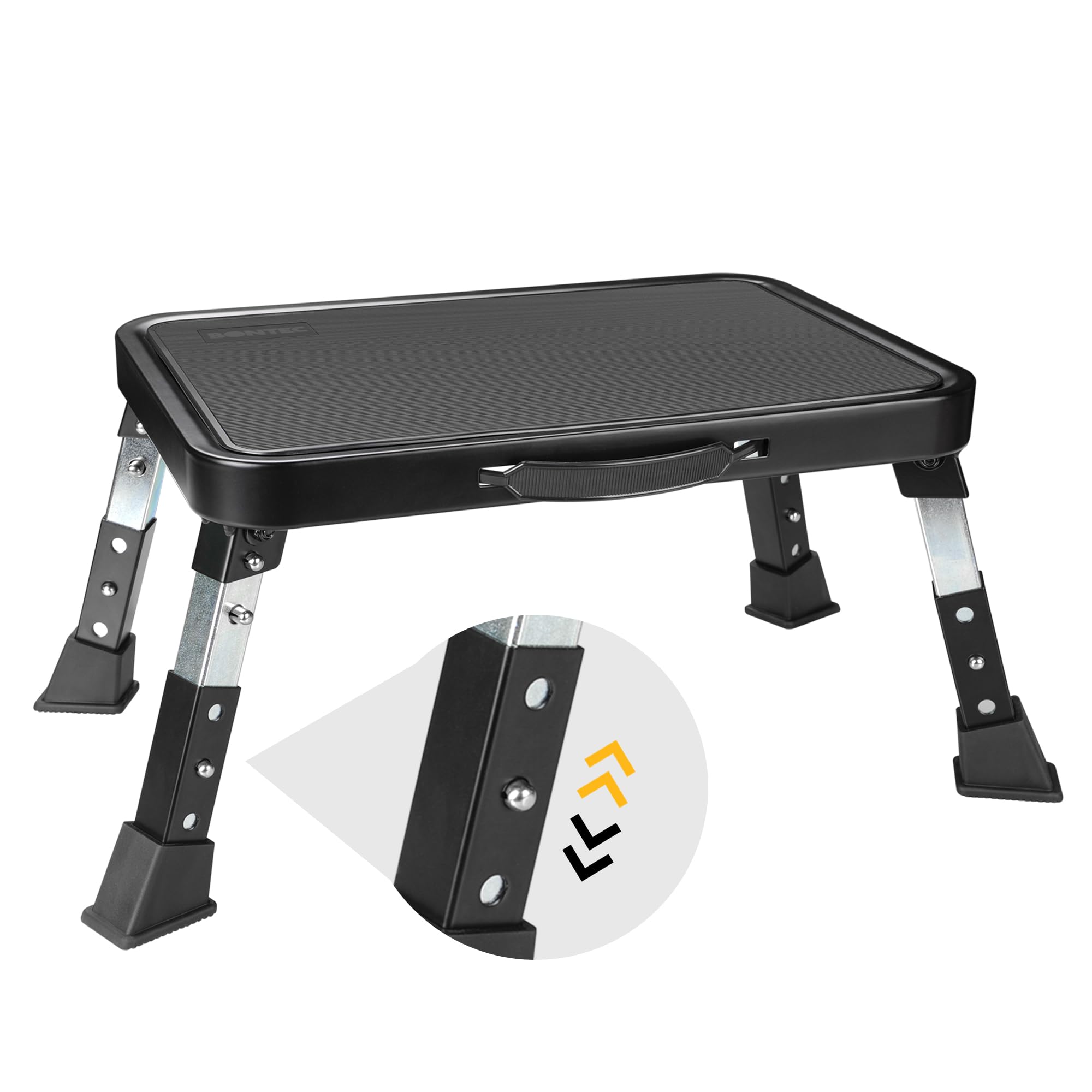 bontec marchepied plié vue avant, portable et peu encombrant
