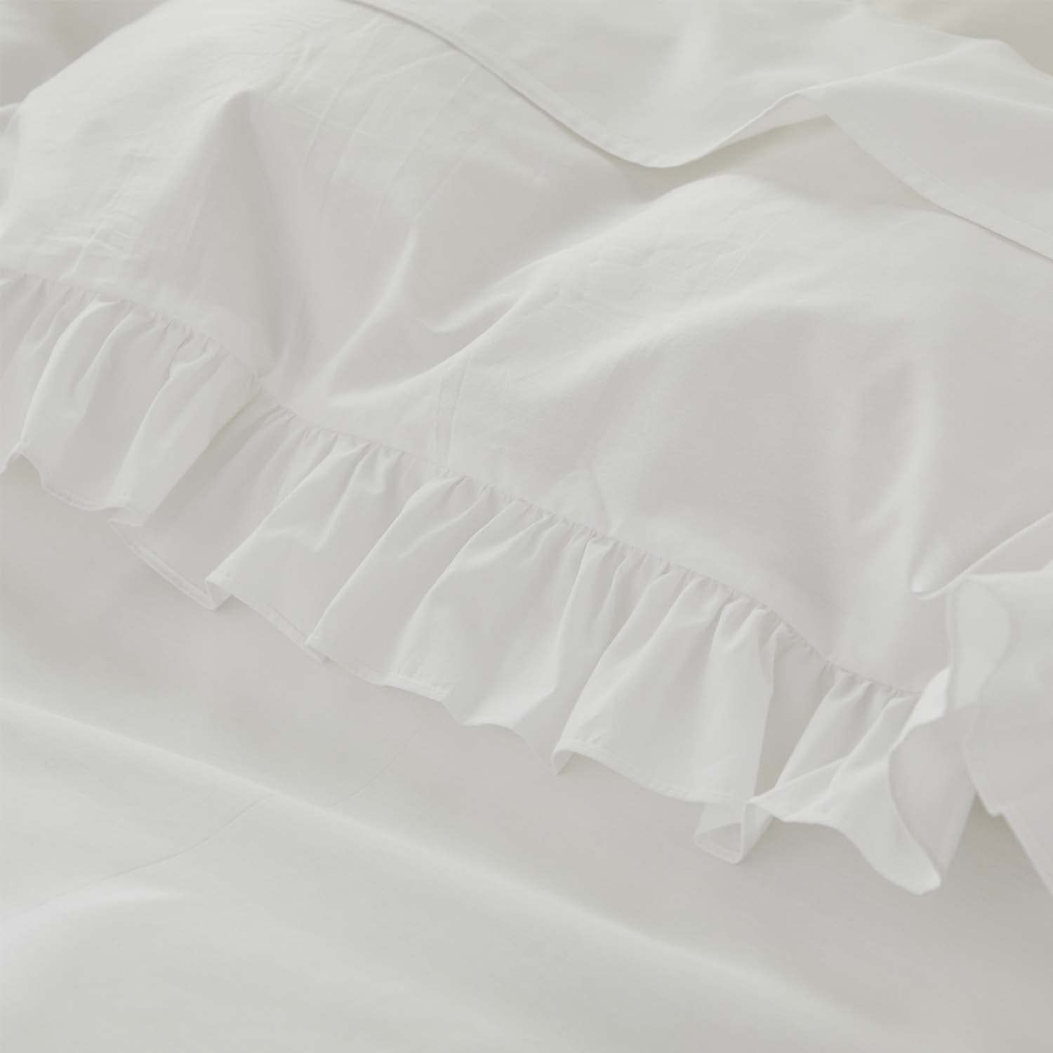Brandream housse en situation sur lit enfant, style chaleureux et fonctionnel