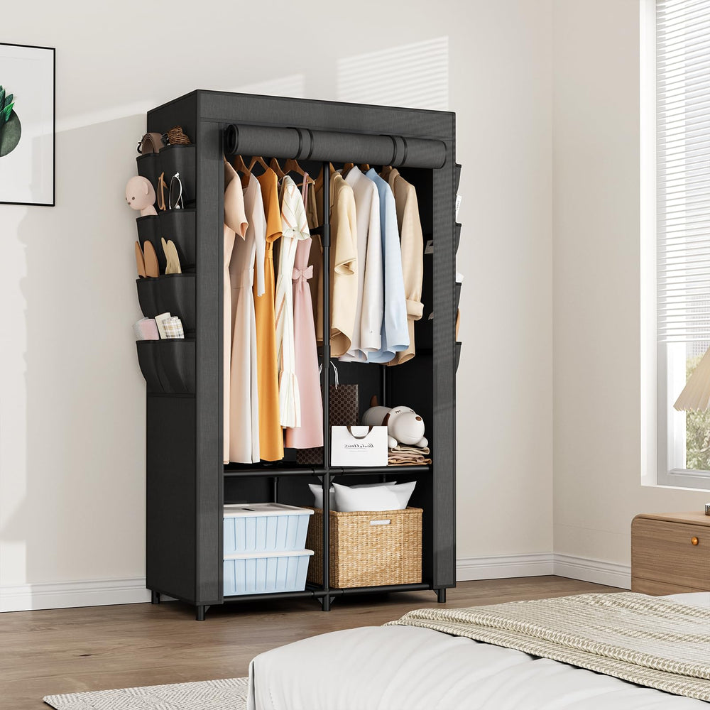 BrFoYu armoire installée en studio, intégration décorative efficace