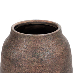 Vase Briful placé sur une table basse avec fleurs séchées, ajoute chaleur farmhouse à la pièce