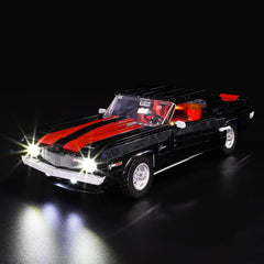 BRIKSMAX vue avant du modèle Camaro Z28 illuminée pour effet réaliste