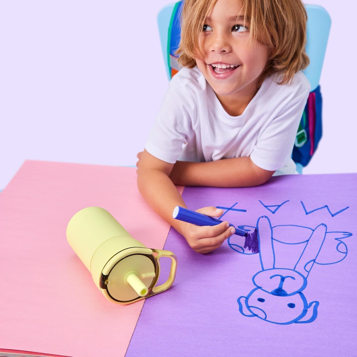 BrüMate Leap Dinos en usage extérieur avec enfant, résistant pour sorties actives