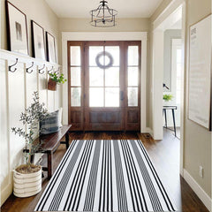 CAINANEL tapis à côté d'une règle montrant dimensions pratiques