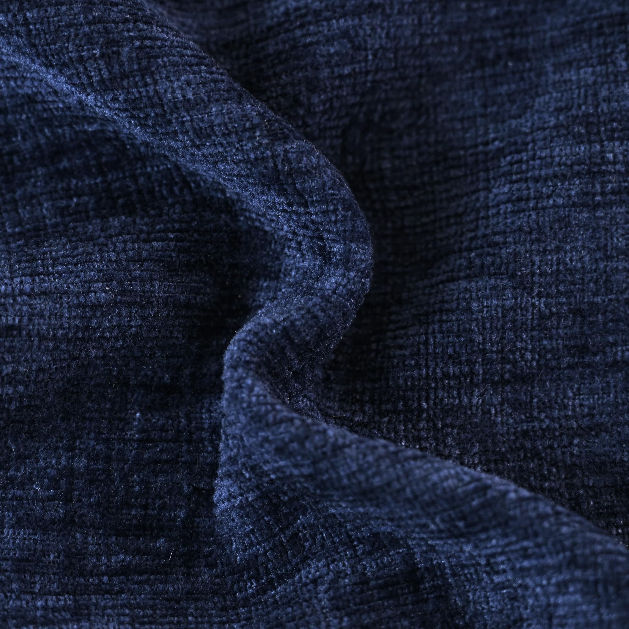 CaliTime gros plan du tissu poly chenille illustrant texture douce et résistante