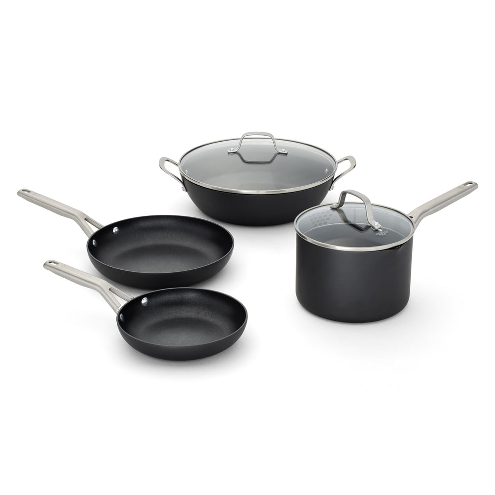 Calphalon face avant du set montrant l’ensemble et les accessoires pratiques