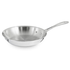 Calphalon vue avant de la poêle 8'' élégante et durable, finition brossée