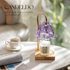 Candeldo gros plan verre fleuri reflétant lumière décorative