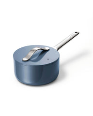 Caraway casserole 1,75 qt face avant montrant design élégant et gain de place