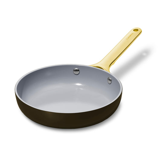 Caraway poêle mini face montrant silhouette compacte et transfert de chaleur efficace