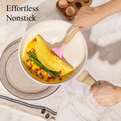 CAROTE casserole avec couvercle en usage, cuisson homogène