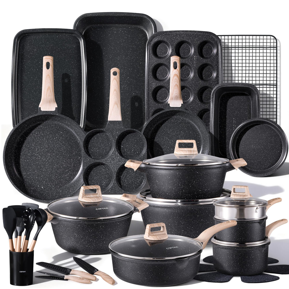 CAROTE vue d’ensemble du set 44 pièces montrant poêles et casseroles pratiques