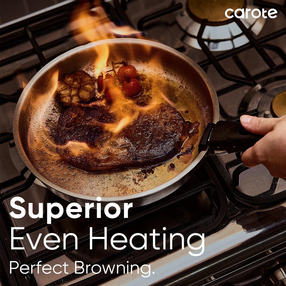 CAROTE poêle 9,5" cuisinant des aliments pour une saisie homogène