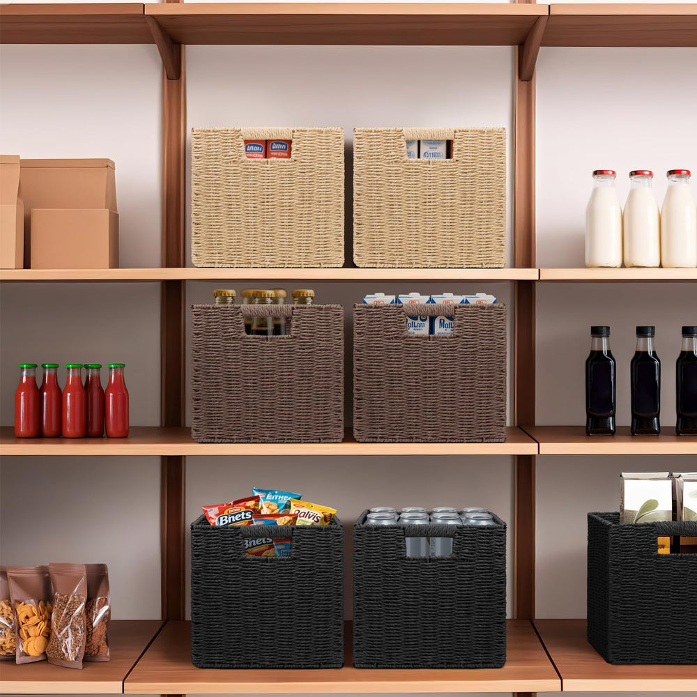 Cazzon panier en situation salon organisant étagère et améliorant décor