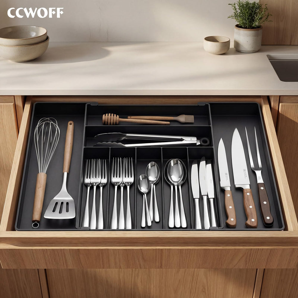 CCWOFF organisateur sur coiffeuse rangeant maquillage et pinceaux
